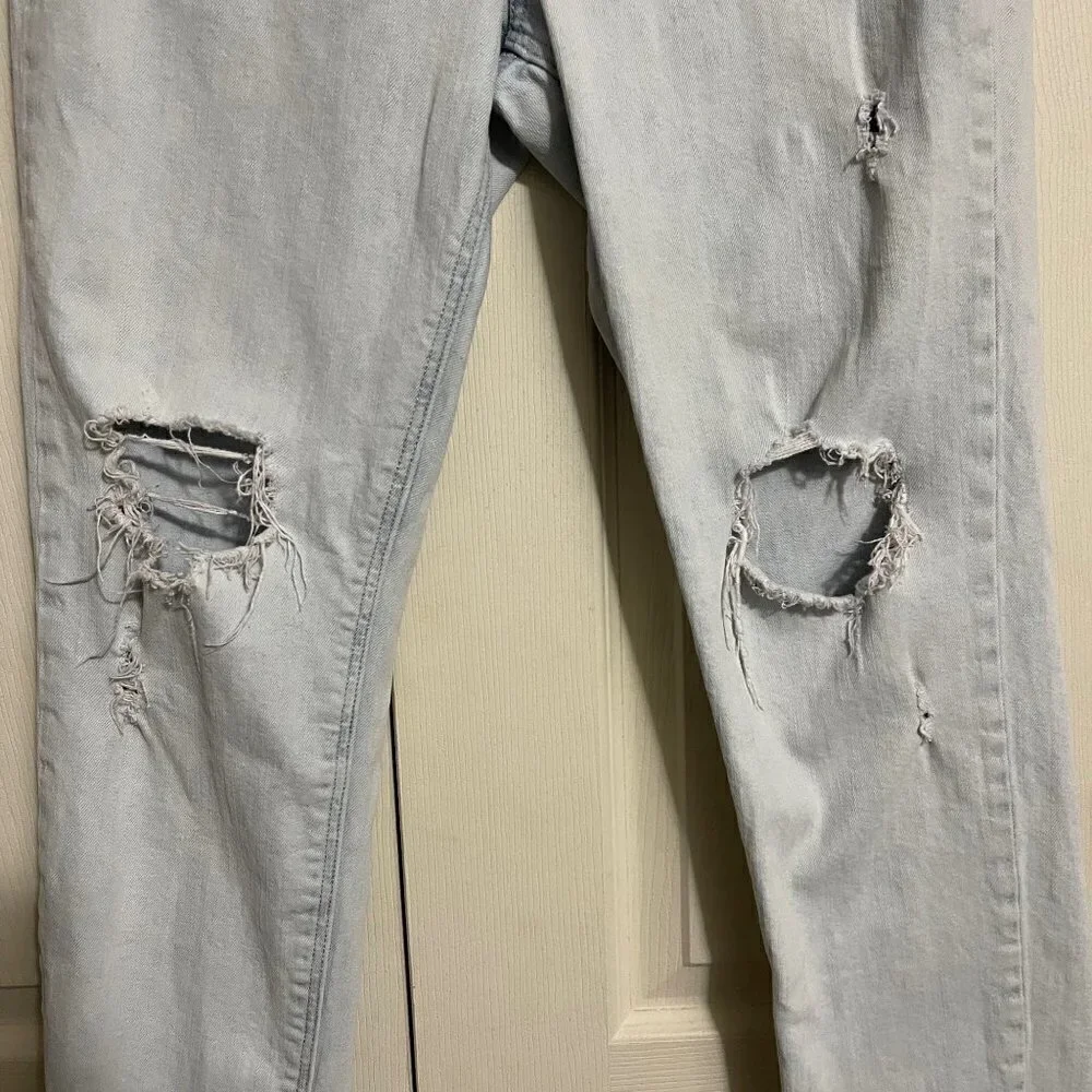 Old Navy Womens Light Distressed High Rise Raw Hem Straight Boyfriend Jeans Sz 4